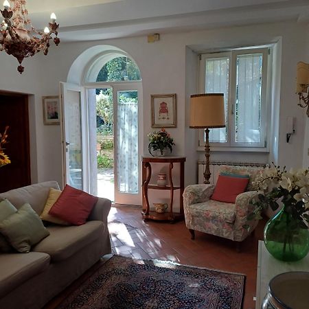 Casa Vacanze Amelia Фьезоле Экстерьер фото